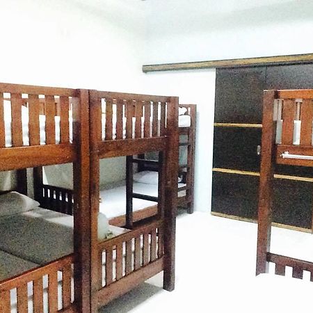 Zen Rooms Cordillera Family Виган Экстерьер фото